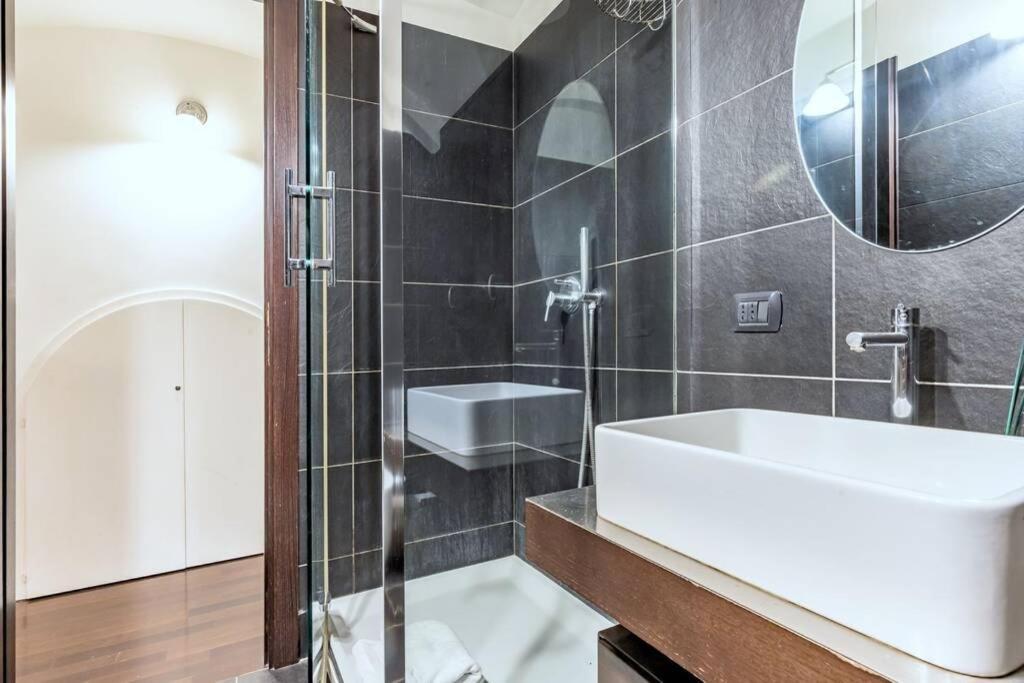 Lovely Apartment Ground Floor Colosseo Wi-Fi Ac Rom Exterior foto